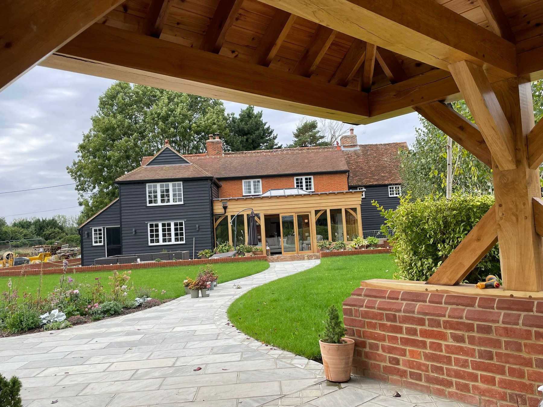 Listed Cottage Double Storey Extension and Pool House in Ingatestone — project image 26